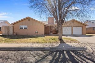 3812 E Everglade Ave - Photo 1 of 1