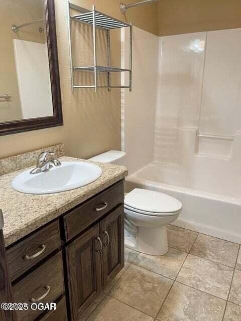 2830 S Pearl Ave - Photo 7 of 9