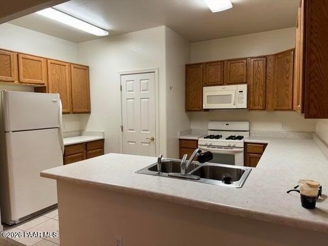 1137 Hughes St - Photo 6 of 15