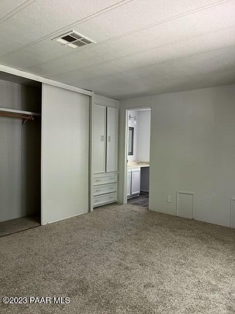 982 Pike Pl - Photo 7 of 17