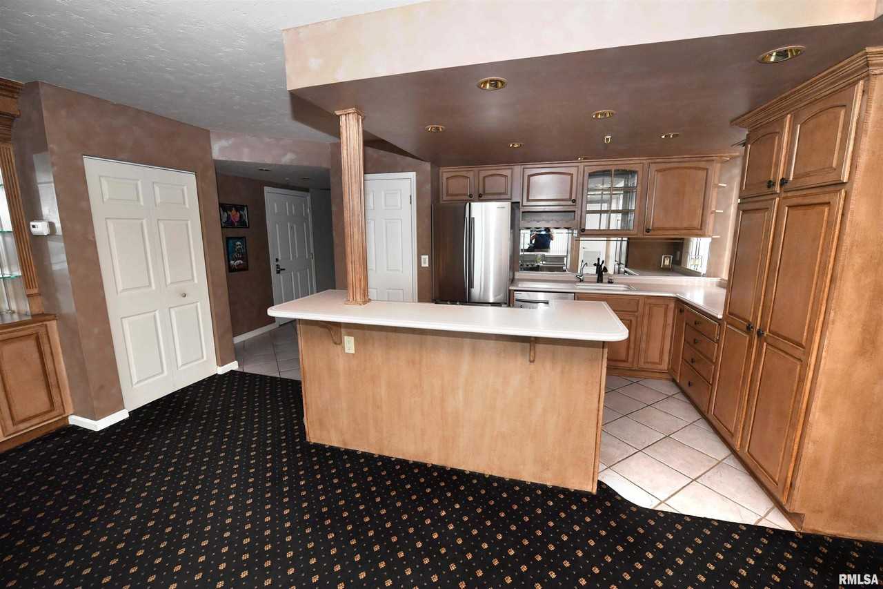 123 Sw Jefferson Ave - Photo 4 of 30