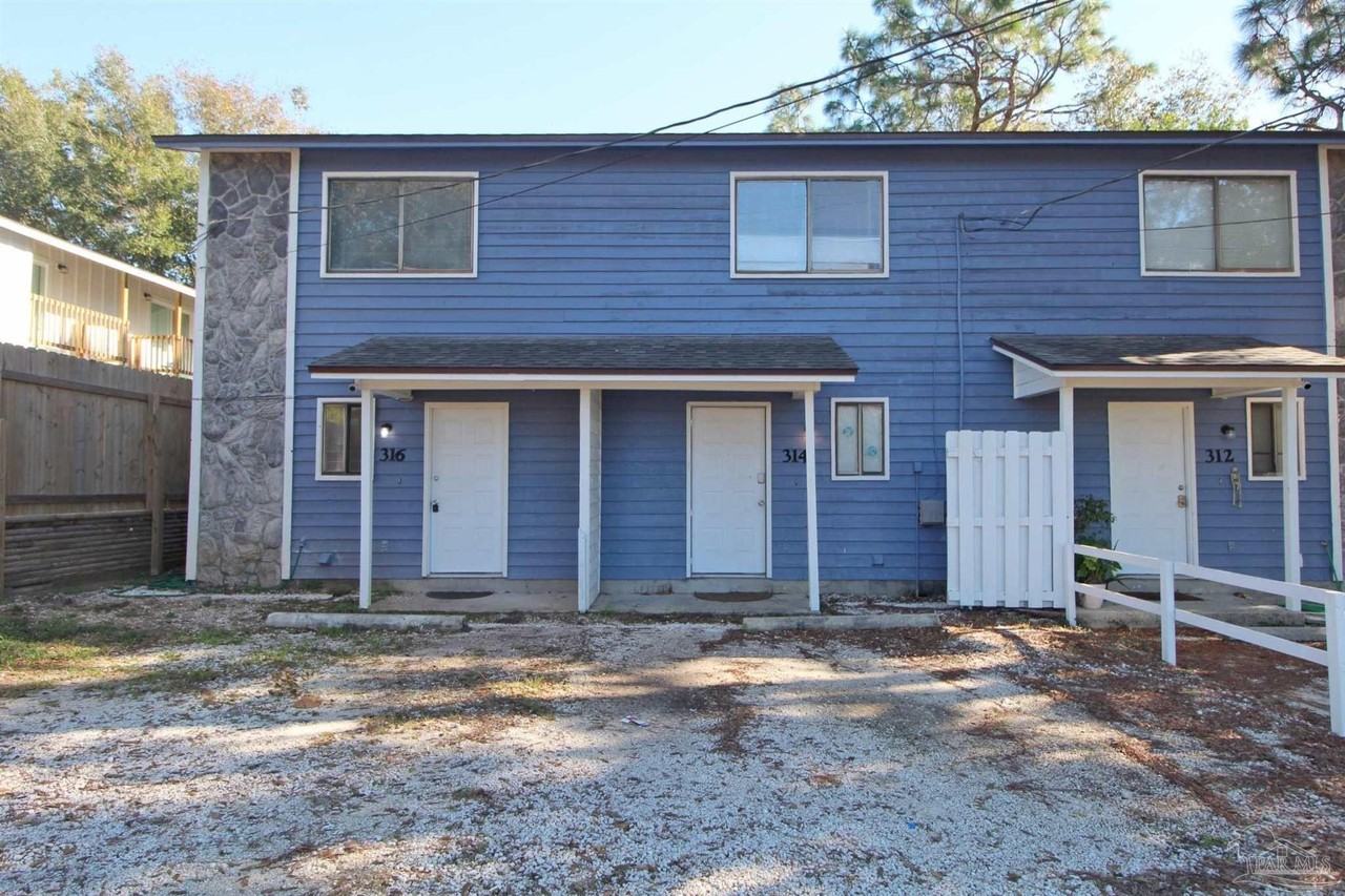 316 Teakwood Cir