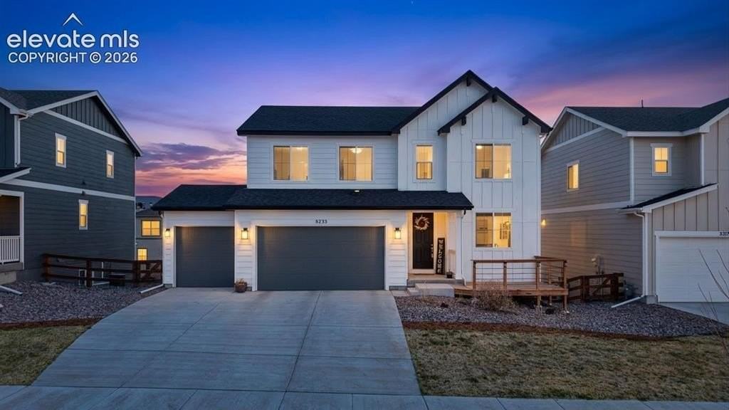 5233 Makalu Dr - Photo 2 of 34