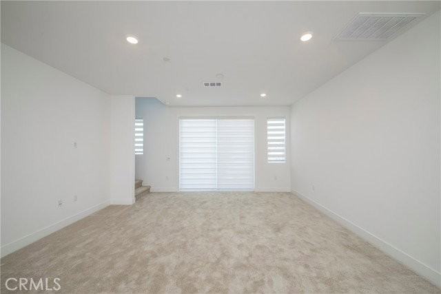 1809 Lychee St - Photo 2 of 8