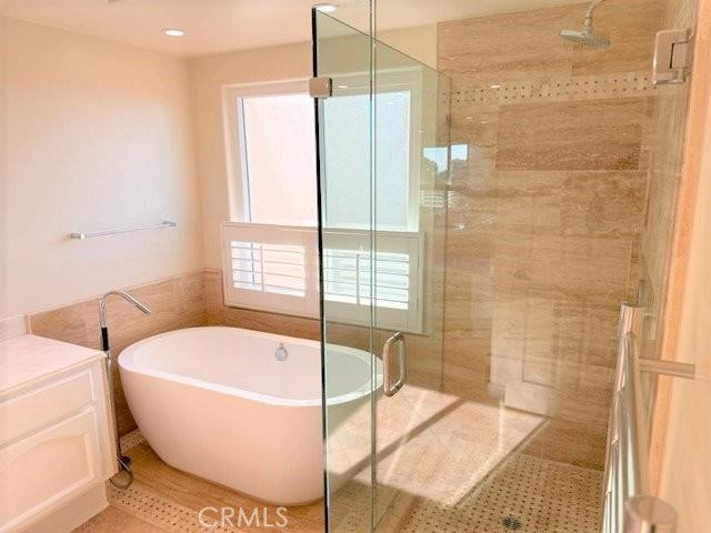 19575 Grandview Cir - Photo 2 of 8