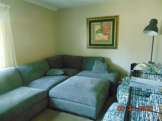2956 Gardner Ave - Photo 2 of 11