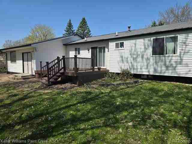 2340 Morton Ave - Photo 4 of 33