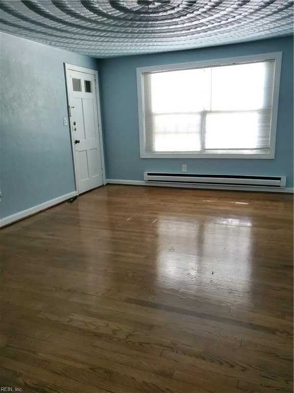789 Wakefield Ave #D - Photo 3 of 13