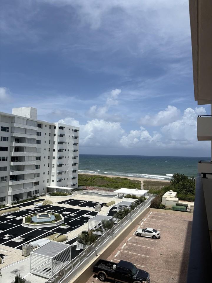 1900 S Ocean Blvd #5J - Photo 4 of 23