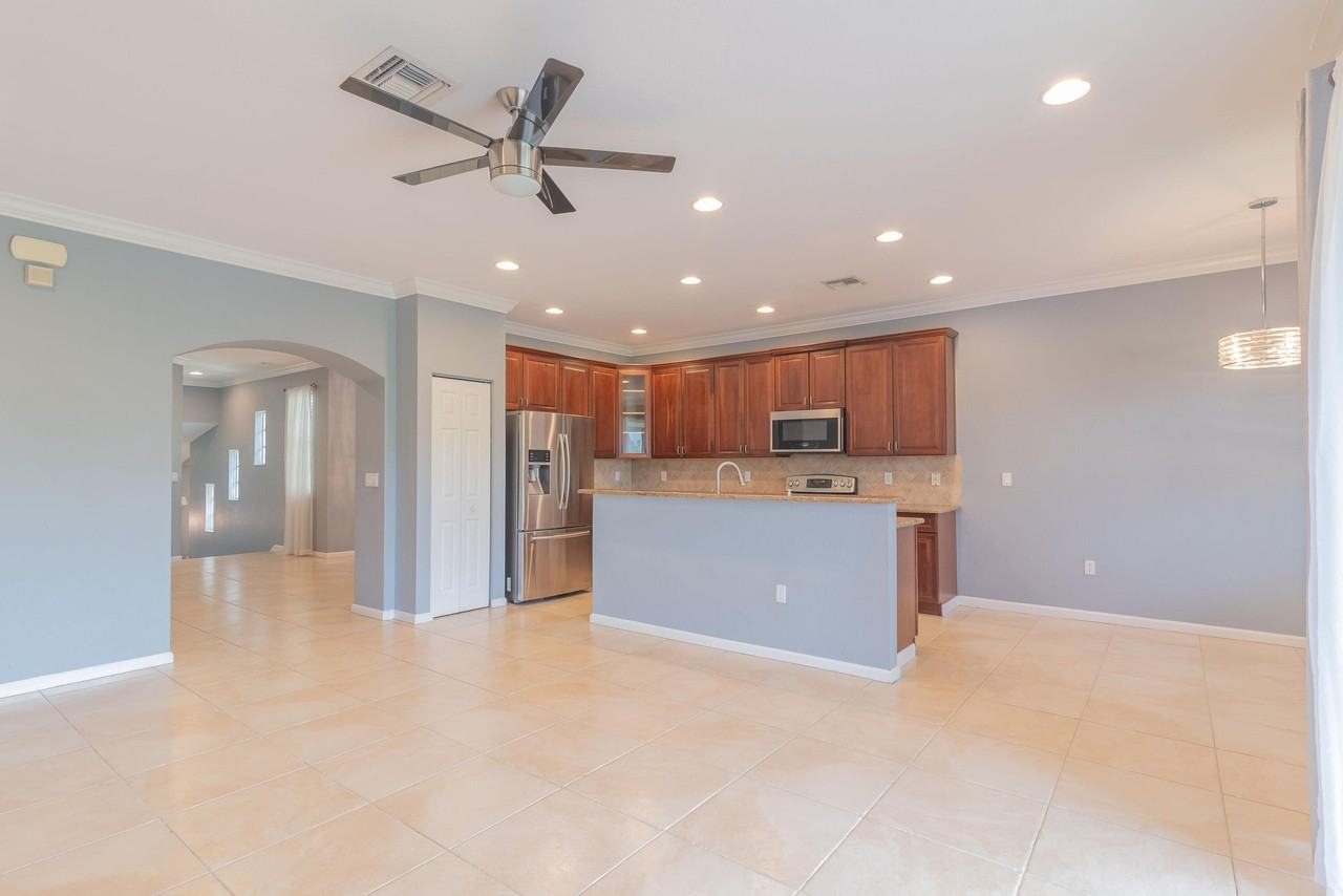 7522 Sw Herrington Ln - Photo 3 of 29