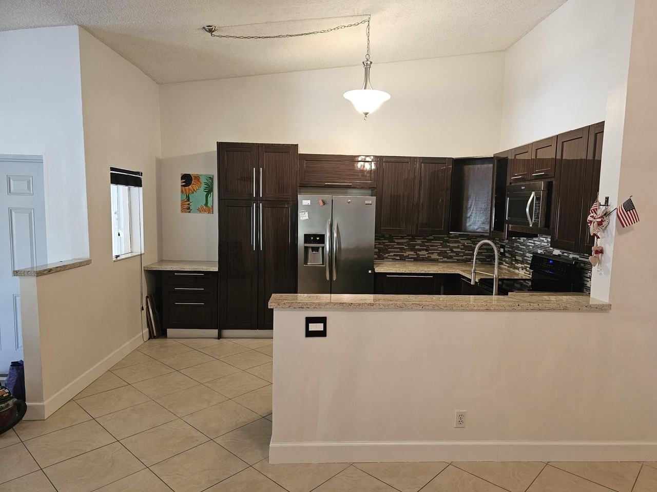 13851 Oneida Dr #D2 - Photo 5 of 34