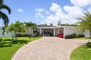 featured image of 160 Se 12th Ct
