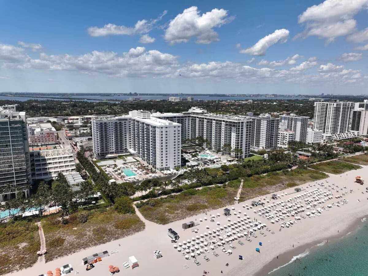 2301 Collins Ave #336 - Photo 7 of 10