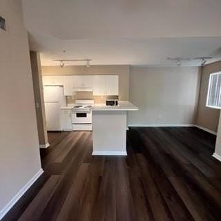 7816 Sonoma Springs Cir #207 - Photo 6 of 21