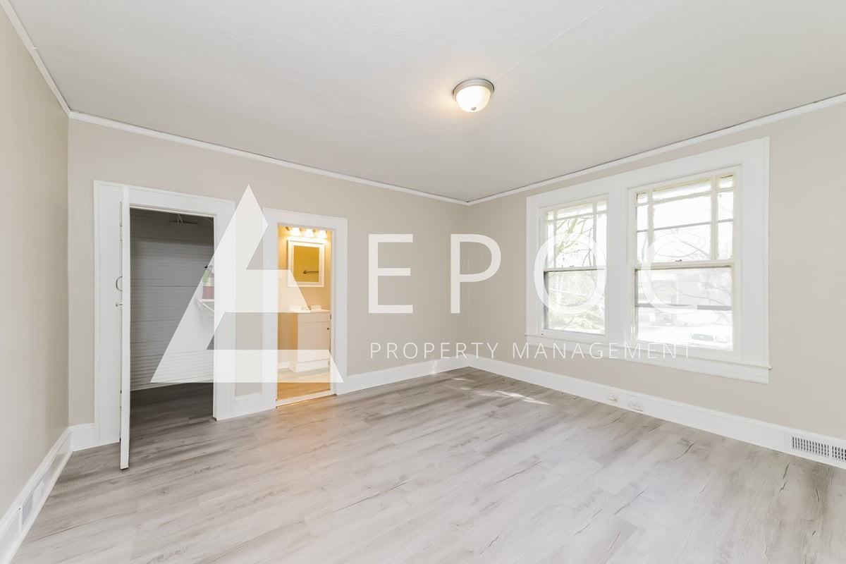 1231 Winfield Dr - Photo 7 of 13