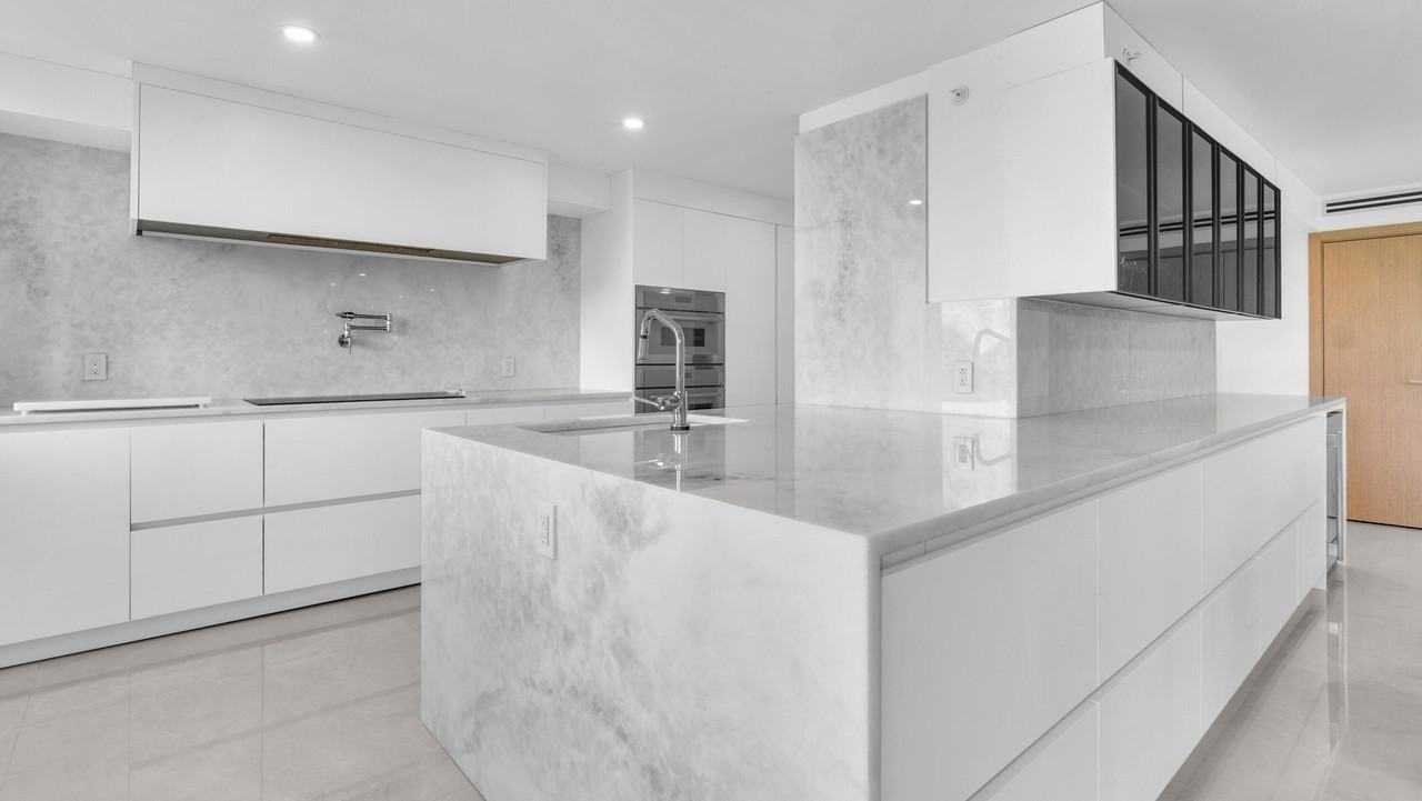 901 E Camino Real - Photo 3 of 50