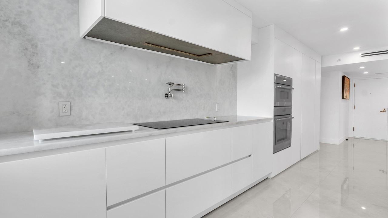 901 E Camino Real - Photo 5 of 50