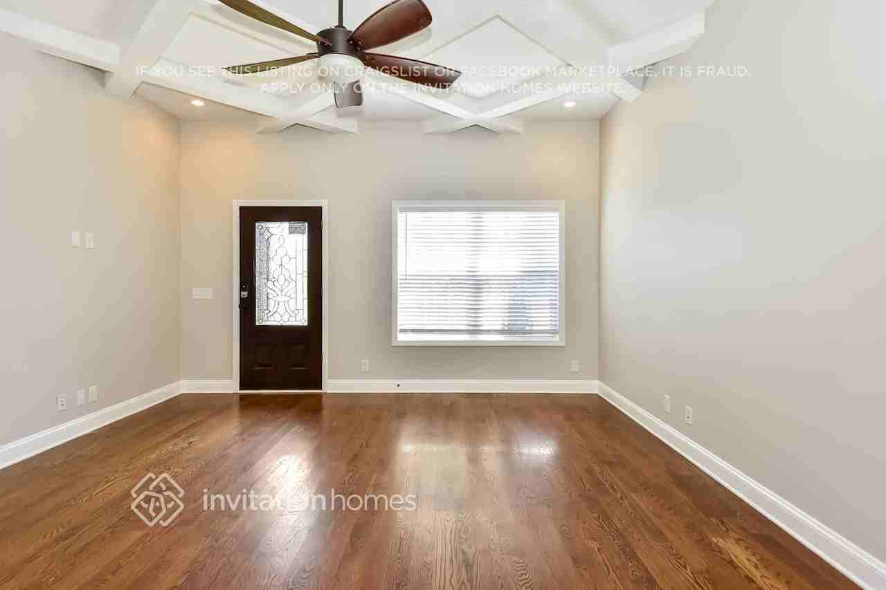 436 Palamino Ln - Photo 3 of 16
