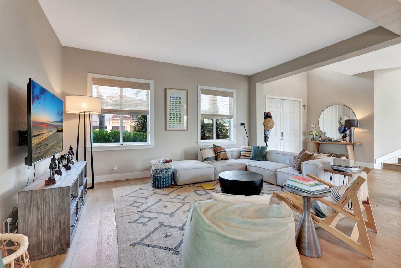 11615 Paradise Cove Ln - Photo 7 of 50