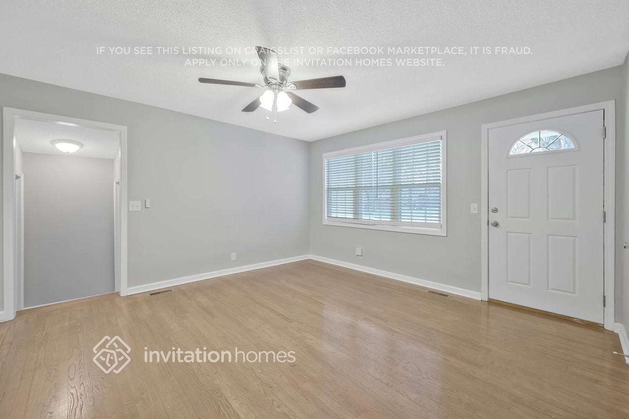 302 Nix Dr - Photo 2 of 25