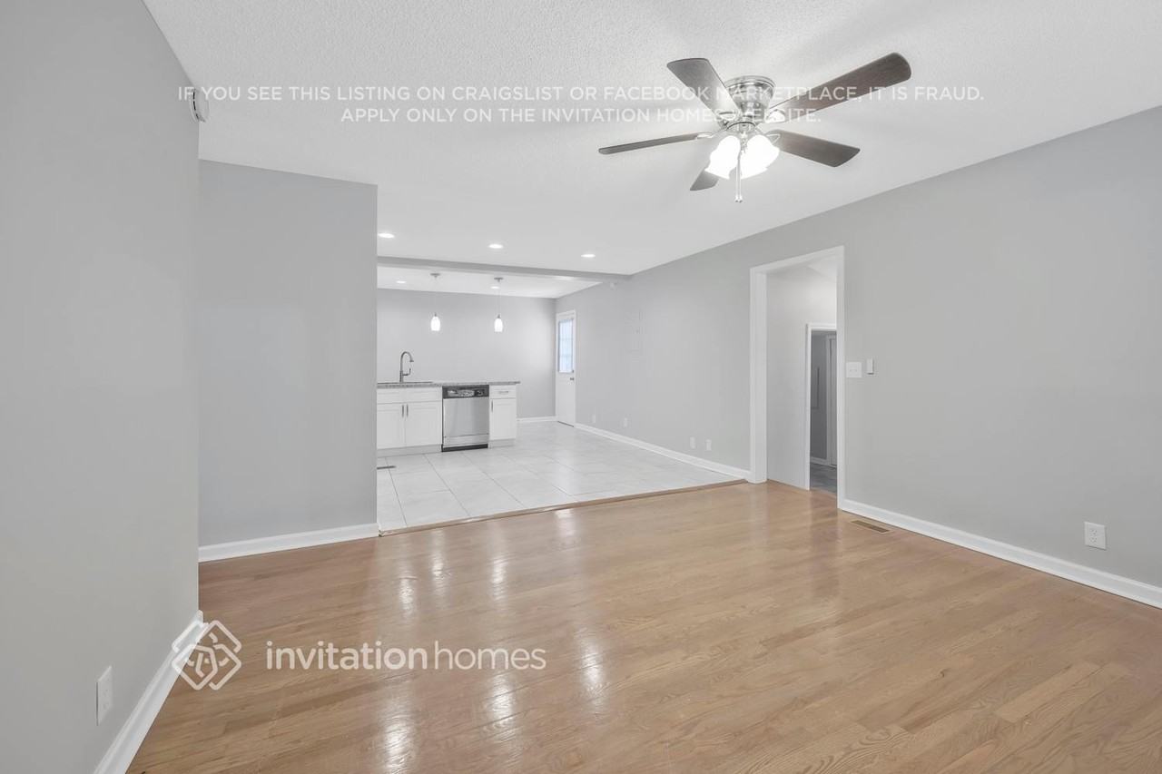 302 Nix Dr - Photo 4 of 25
