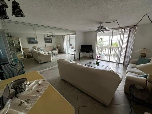 1001 Ne 14th Ave #701 - Photo 7 of 45