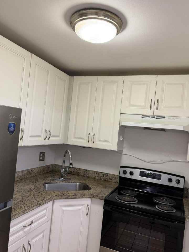 270 S Cypress Rd #204 - Photo 2 of 14