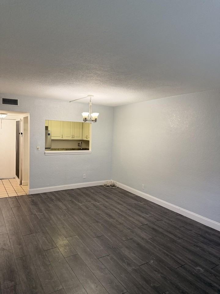 270 S Cypress Rd #204 - Photo 4 of 14