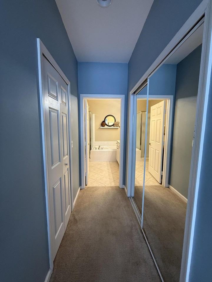 8408 Mulligan Cir - Photo 4 of 20