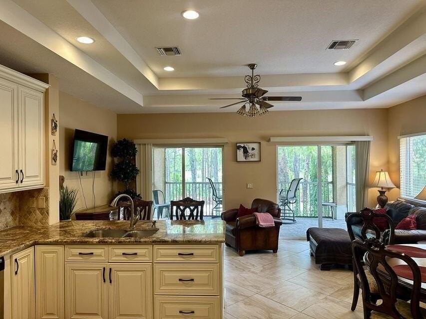 8952 Sandshot Ct #A - Photo 4 of 7