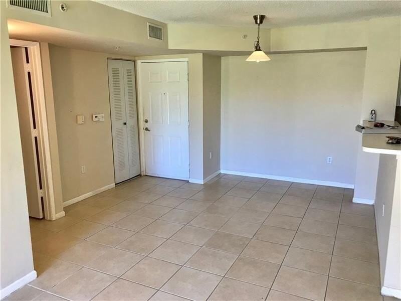 7864 Sonoma Springs Cir #104 - Photo 3 of 15
