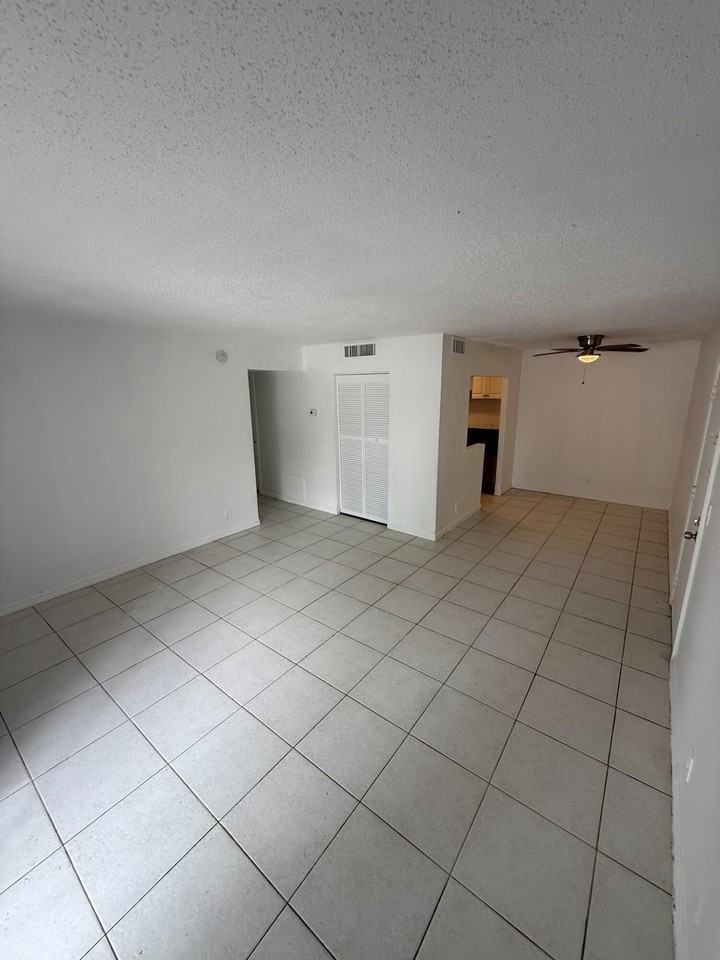 1500 N Congress Ave #A1 - Photo 2 of 15