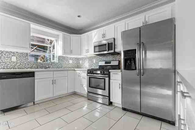 11125 Welby Way - Photo 6 of 8