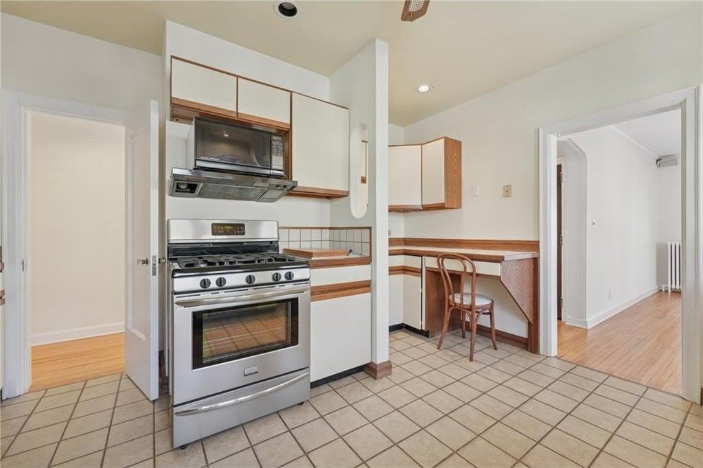 1721 Humboldt Ave S #2-3 - Photo 6 of 39