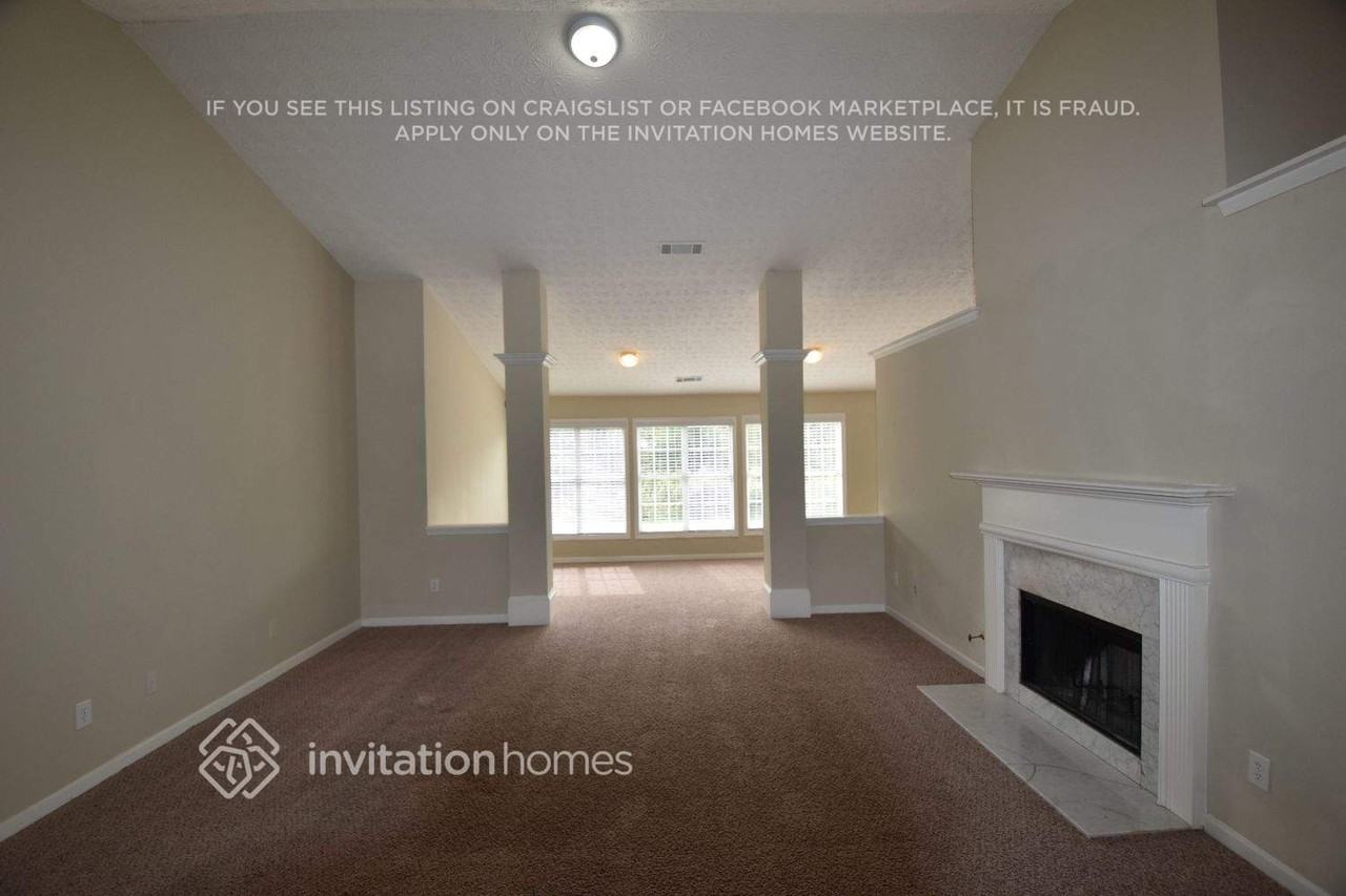 310 Ballyshannon Dr - Photo 2 of 10
