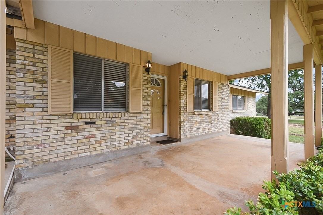 185 Oklahoma Ave - Photo 4 of 26