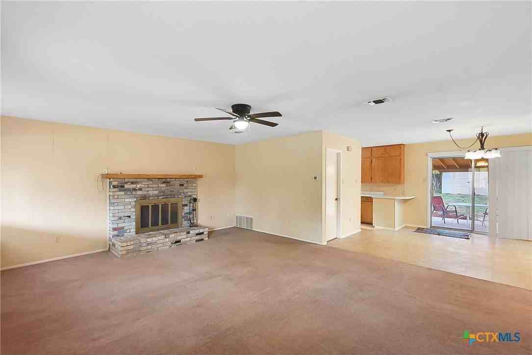 185 Oklahoma Ave - Photo 7 of 26
