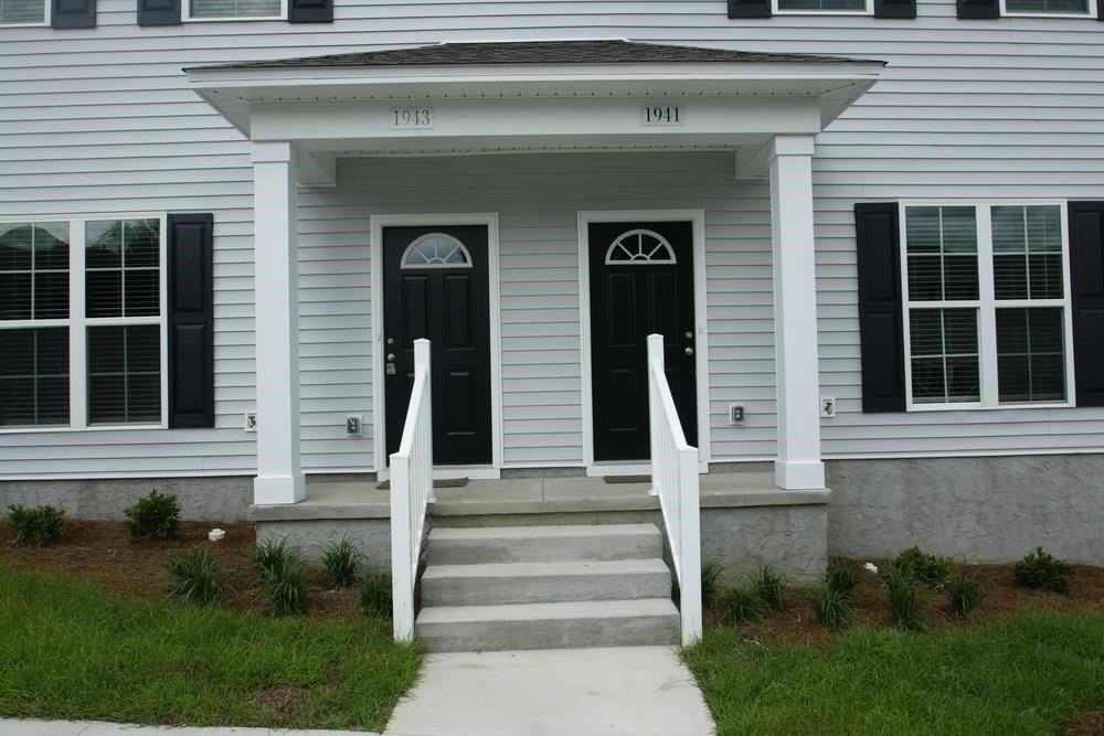 1943 Ann Arbor Ave - Photo 3 of 35