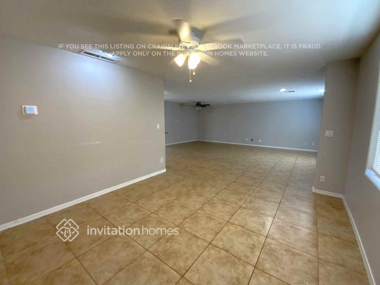 12621 N 37th Dr - Photo 3 of 11