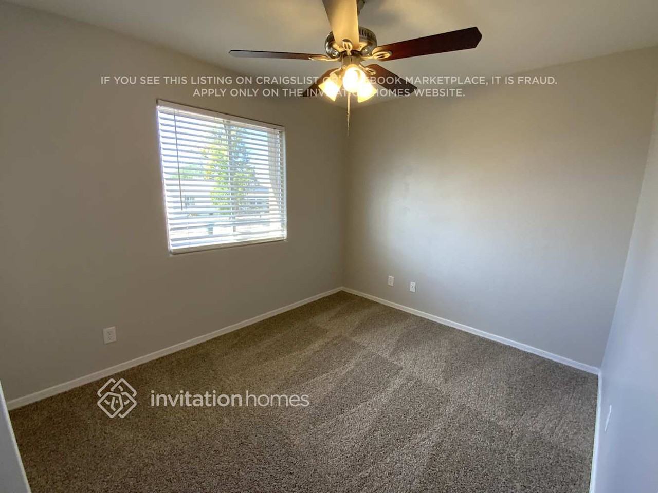 12621 N 37th Dr - Photo 6 of 11