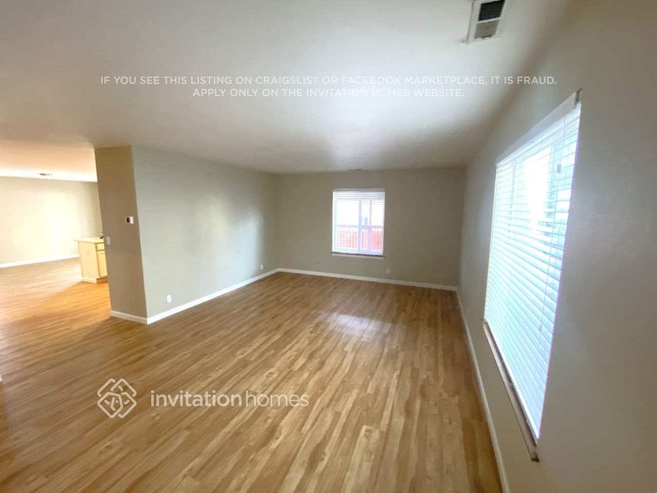 20120 15th Ave E - Photo 5 of 21