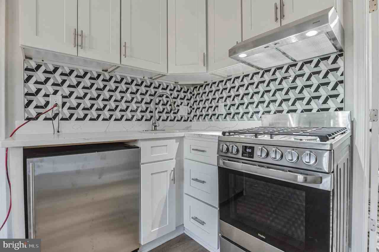 1010 P St Nw #3 - Photo 2 of 13