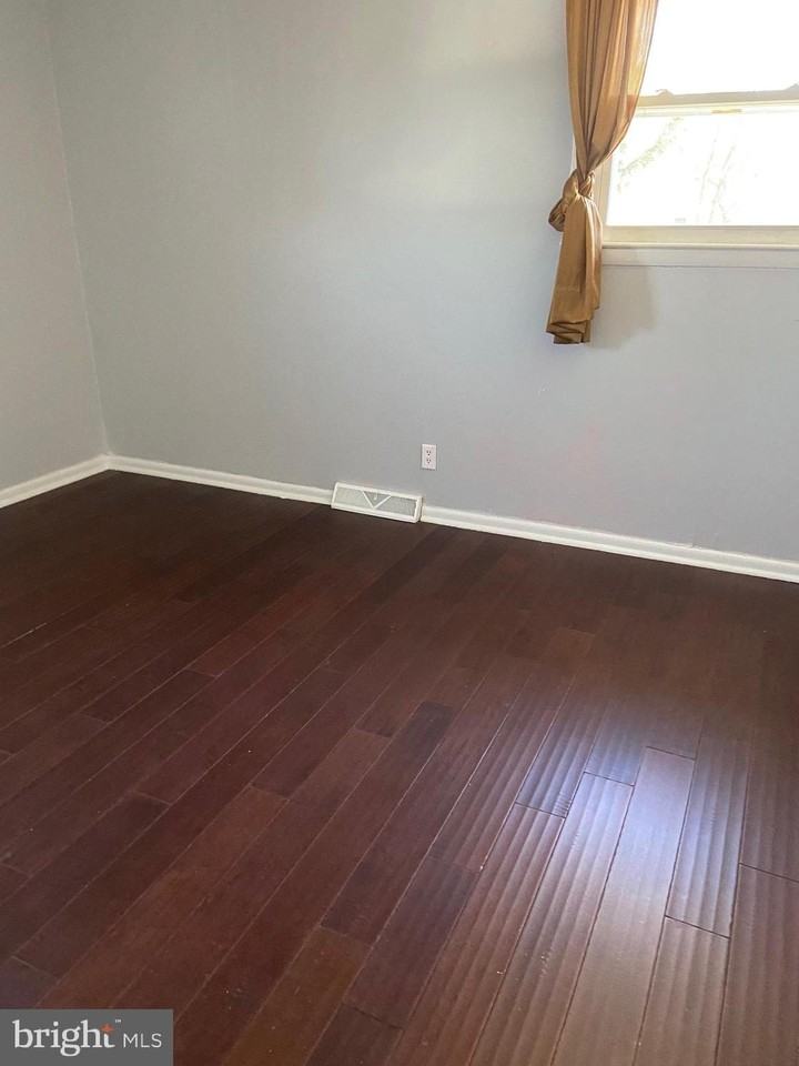 1883 S Dupont Hwy #1 - Photo 5 of 7
