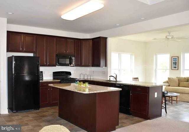 29658 Riverstone Dr - Photo 2 of 6