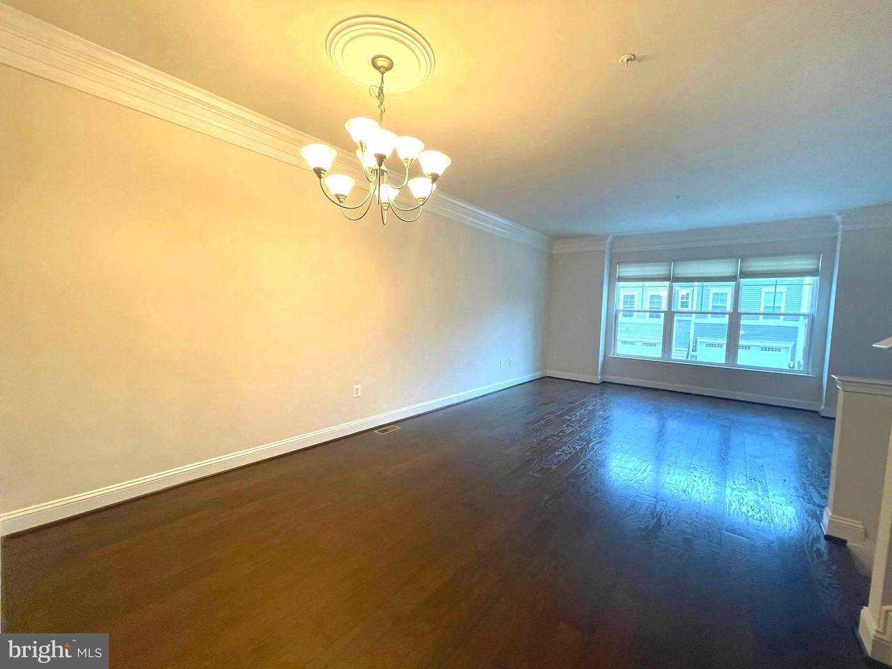 7805 Loblolly Way - Photo 2 of 27