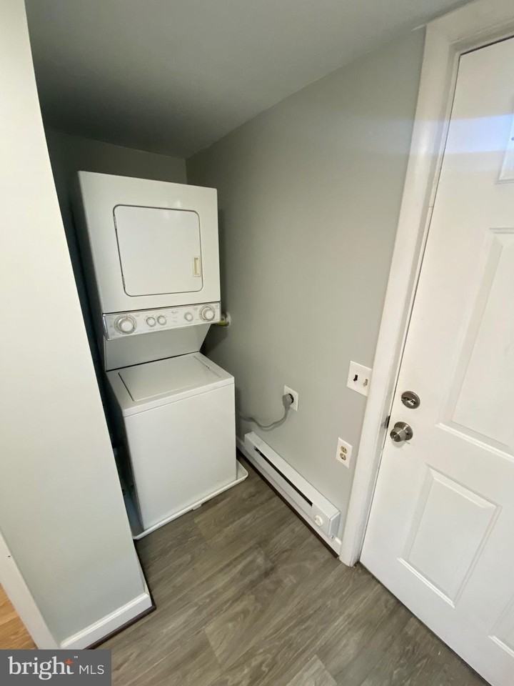 3528 6th St - Photo 7 of 15