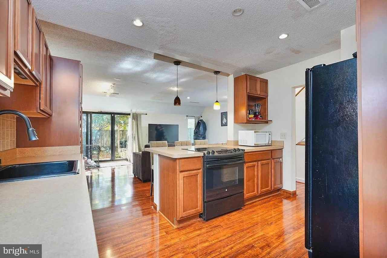 2311 Pennyroyal Ter - Photo 3 of 17