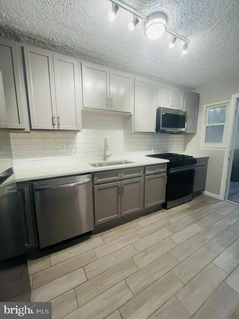 1516 Becklow Ave - Photo 4 of 15