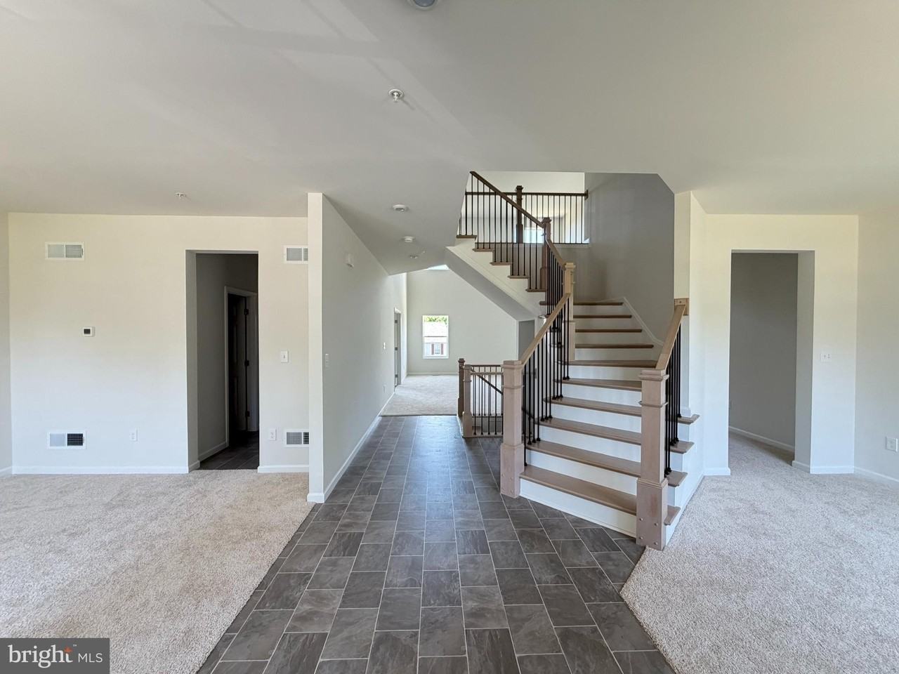 804 Lime Dr - Photo 4 of 34