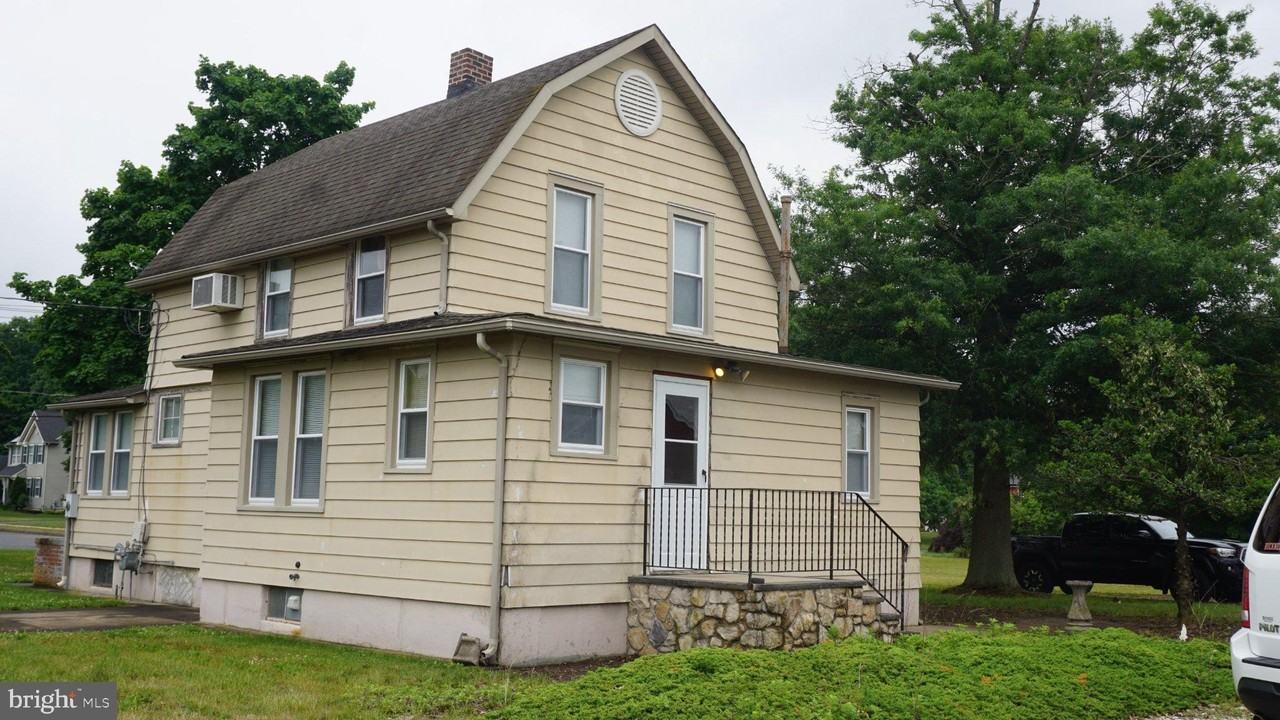 1245 E Grant Ave - Photo 3 of 12